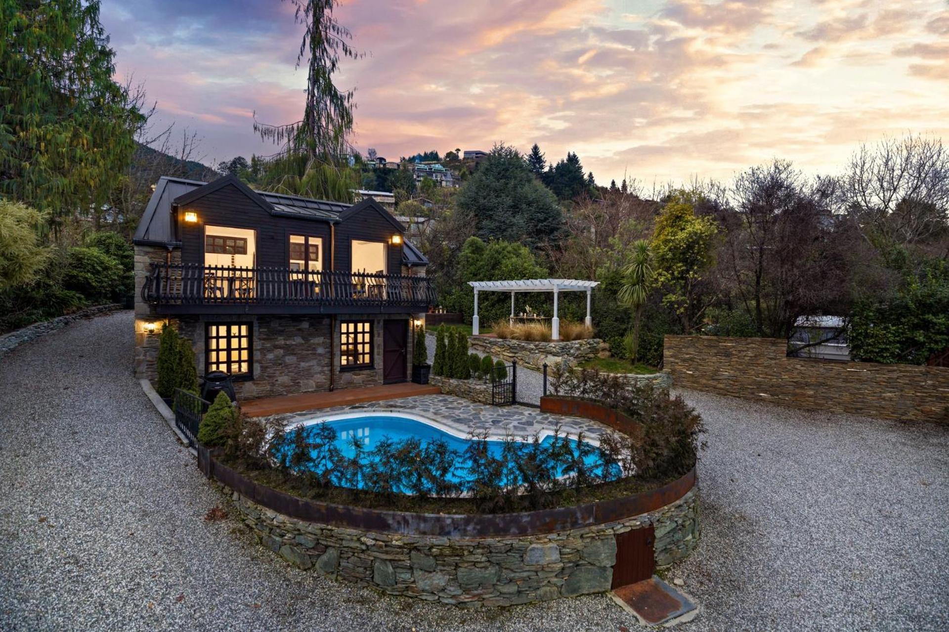 Alpine Cottage Queenstown Luaran gambar